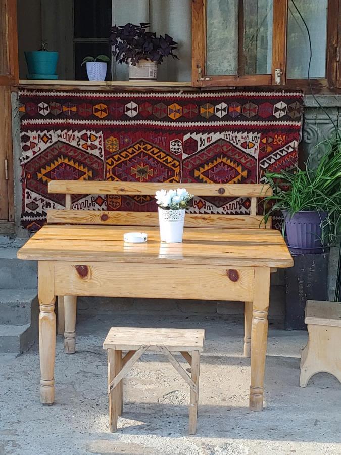 Ailama Guesthouse 梅斯蒂亚 外观 照片