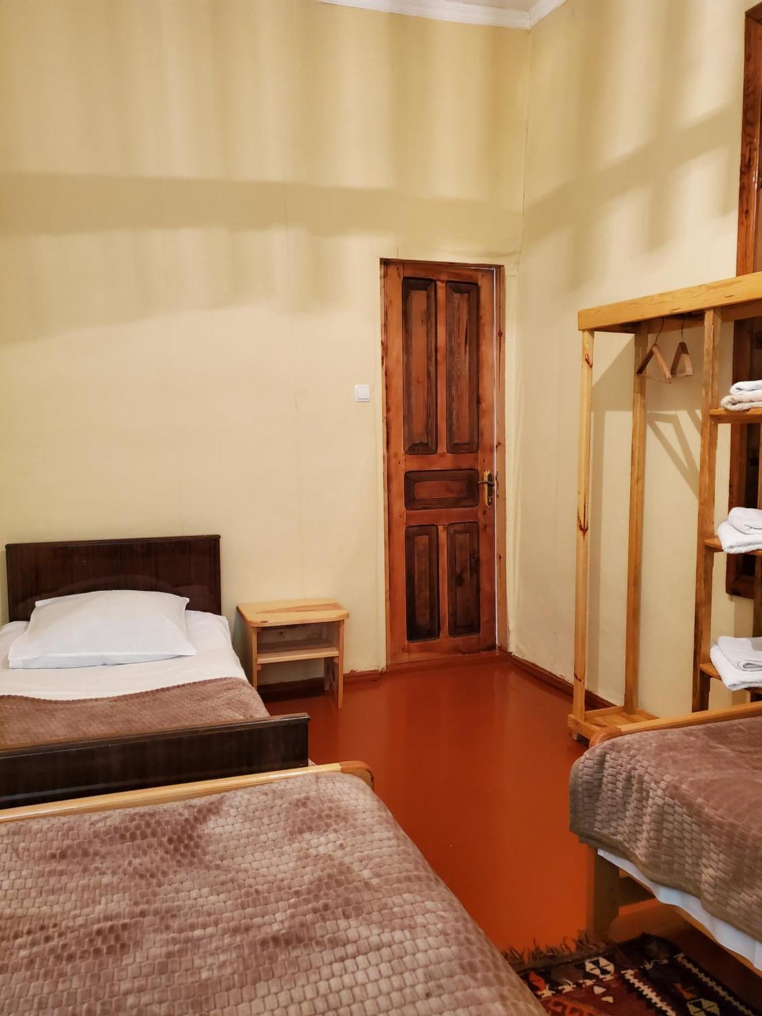 Ailama Guesthouse 梅斯蒂亚 客房 照片