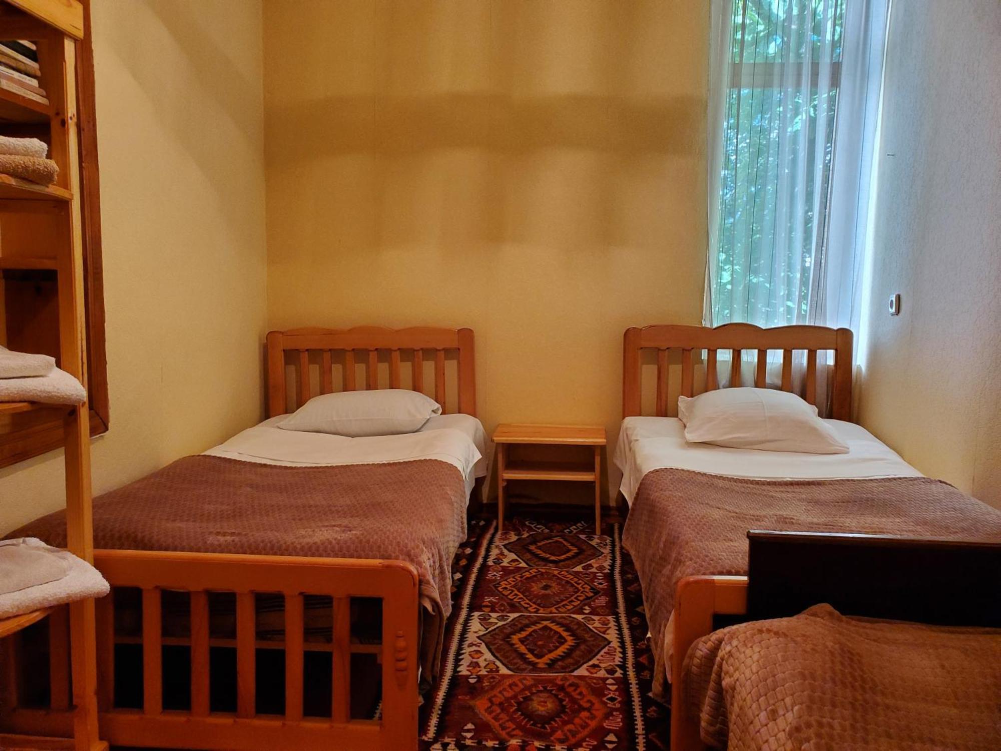 Ailama Guesthouse 梅斯蒂亚 客房 照片